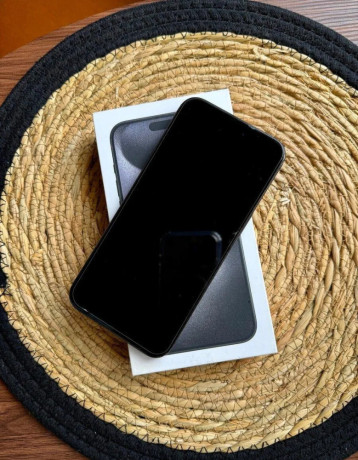 iphone-15-pro-max-black-big-1