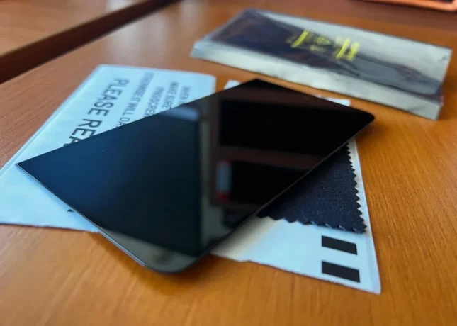 predny-display-google-pixel-fold-big-2