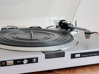 gramofon-sansui-fr-d25