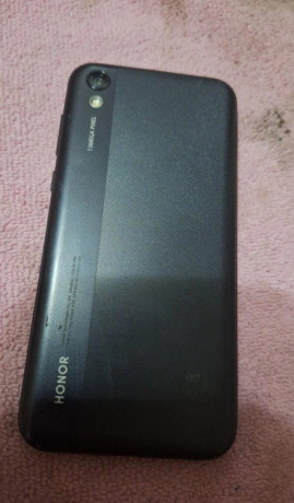 honor-8s-232gb-android-9-big-3