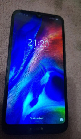 honor-8s-232gb-android-9-big-0