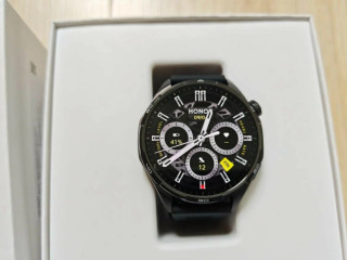 honor-watch-6-black-top-stav-zaruka
