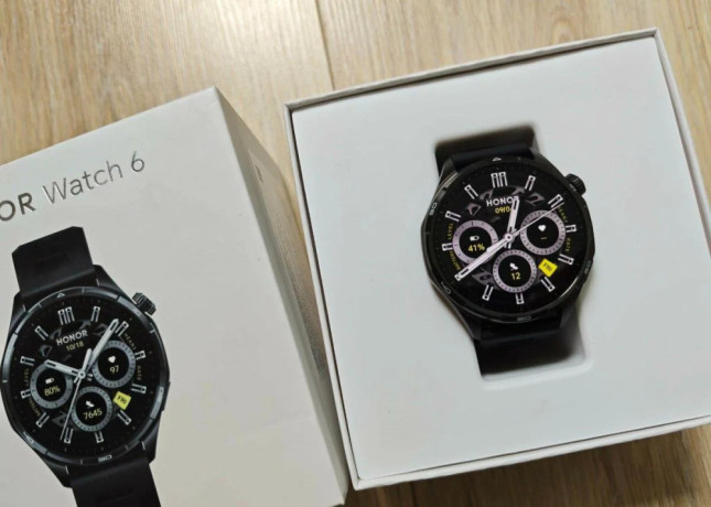 honor-watch-6-black-top-stav-zaruka-big-1