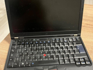 lenovo-tinkpad-a-fujitsu-siemens