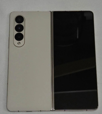 samsung-galaxy-z-fold-4-top-stav-big-4