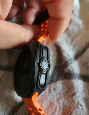 ultra-watch-big-2