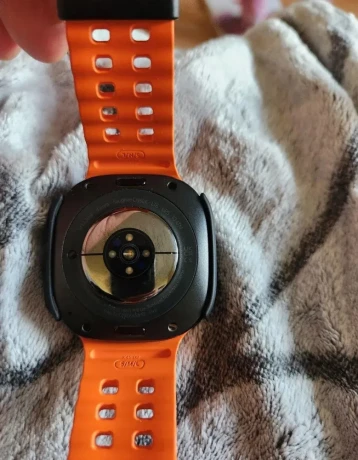 ultra-watch-big-3