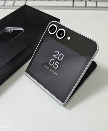 samsung-galaxy-z-flip6-512-gb-big-0