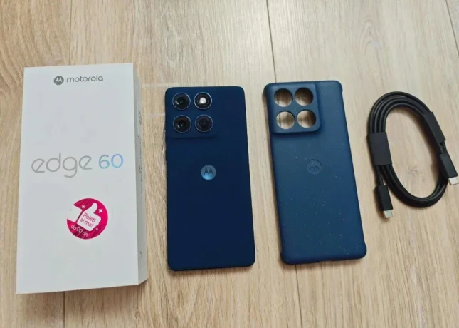 motorola-edge-60-8gb-256gb-modry-top-stav-zaruka-big-0