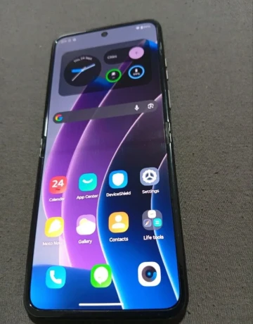 motorola-razr-512gb-anglicky-jazyk-big-1