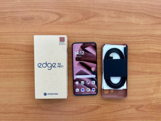 motorola-edge-50-neo-8gb256gb-mocha-top-zaruka