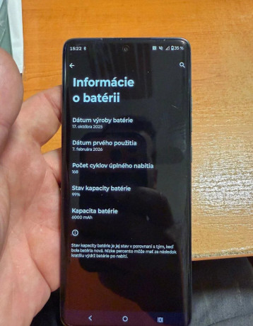 predam-motorola-edge-60-pro-5g-8gb256gb-zelena-top-st-big-0