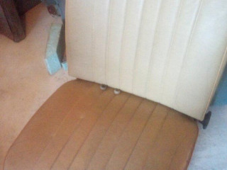 predam-sedacky-na-skoda-1000