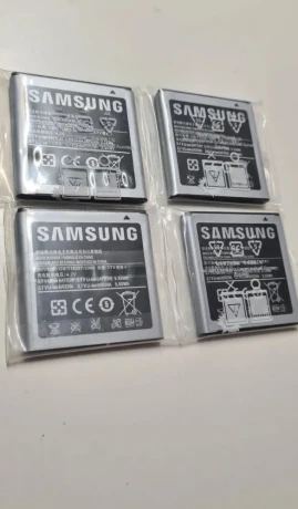 bateria-na-samsung-galaxy-s-advance-big-0