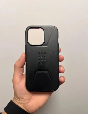 uag-magsafe-obal-na-iphone-13-pro-big-0