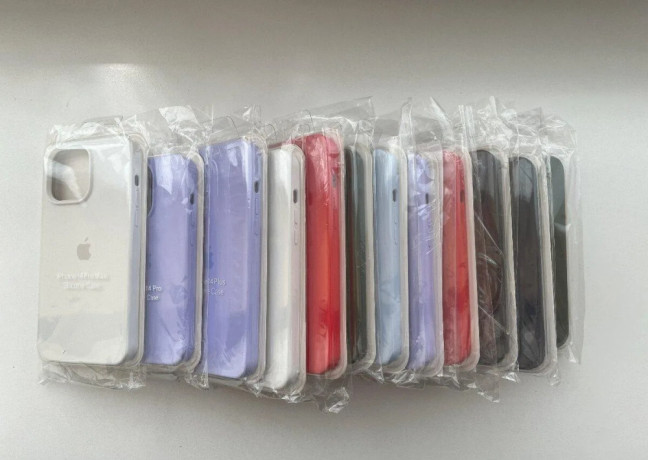 iphone-14-plus-cerveny-sklo-zadarmo-big-1