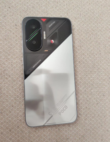 poco-f7-big-2
