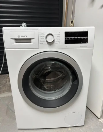 pracka-bosch-serie-6-wau28t61by25-9kg-vyborny-stav-big-0