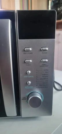 mikrovlnka-philco-2010-s-big-1