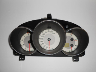 biele-budiky-mazda-3-dieselove