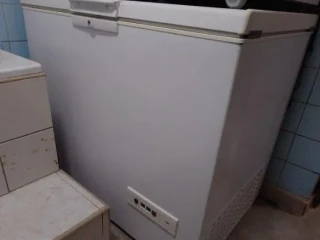 whirlpool-truhlicova-mraznicka