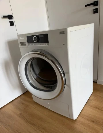 susicka-whirlpool-big-2