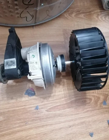 motor-whirlpool-big-0