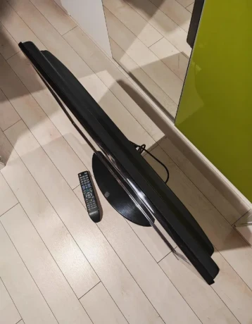 lcd-televizor-samsung-80-cm-big-1