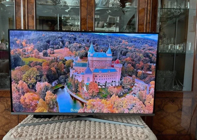 predam-smart-led-tv-samsung-ue40j5100aw-full-hd-s-wi-fi-big-0