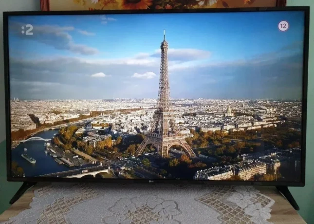 predam-led-tv-lg-42lb5500-za-full-hd-big-4