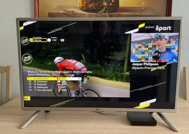 predam-led-tv-lg-32lf561v-zf-hd-big-4