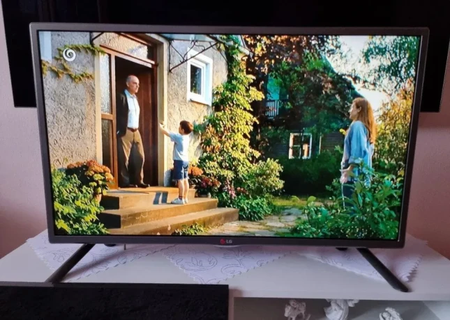 predam-led-tv-lg-32lf510b-zb-hd-big-4