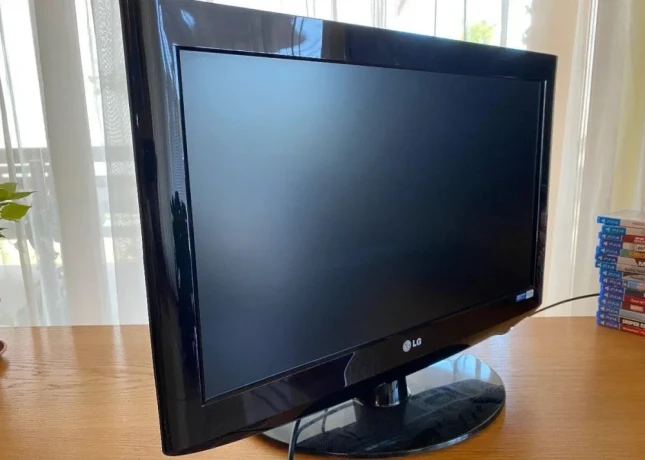 lg-26ld320-big-2