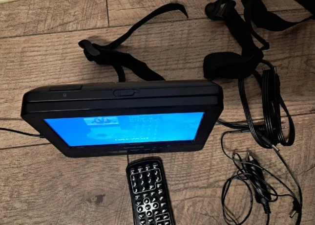 mini-lcd-prenosny-prehravac-big-3