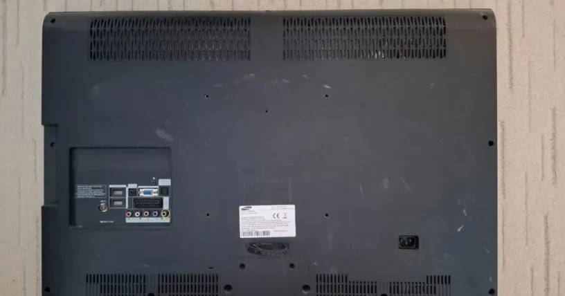 samsung-le32b350-big-4