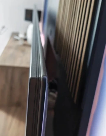 lg-65sk8100pla-65-uhd-4k-tv-big-3