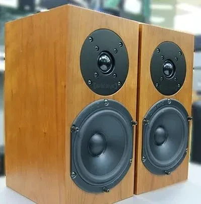 repro-audio-physic-yara-ii-compact-par-big-0