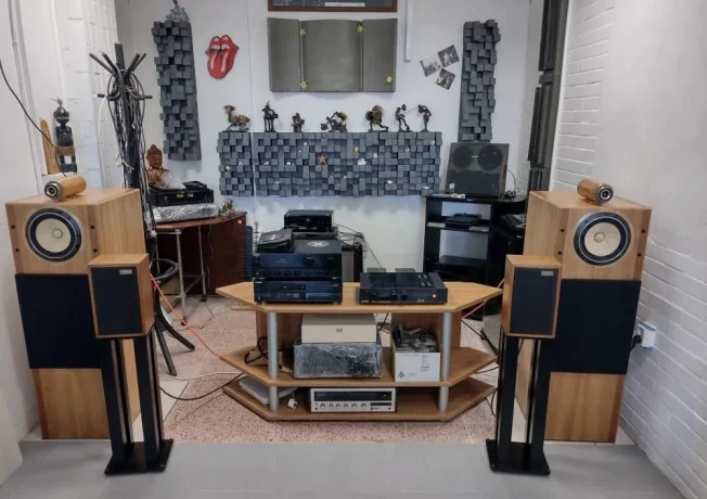 fostex-208-e-sigma-s-fostex-super-tweeterom-v-top-prevedeni-big-0