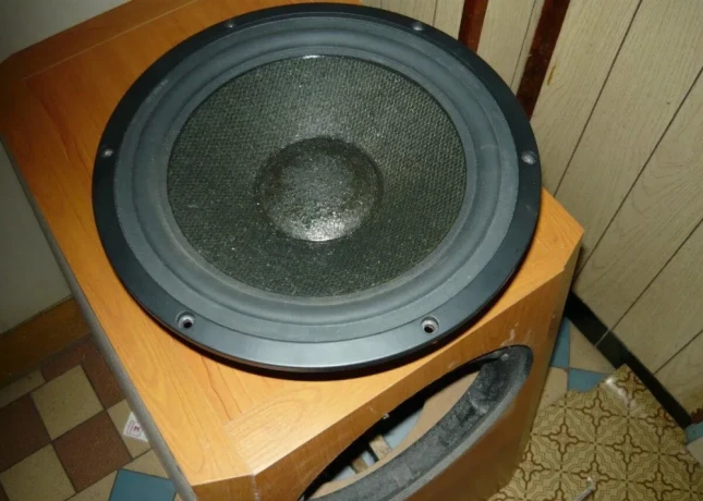 eton-28-cm-basove-repra-pouzite-aj-v-avalonoch-za-50000eur-big-4