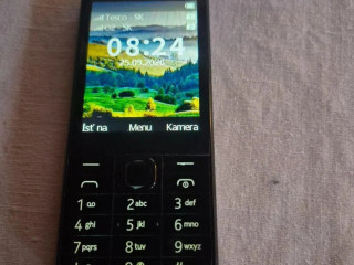 nokia-230-dual-sim-2024-model-cierny-v-peknom-stave-plne-fun