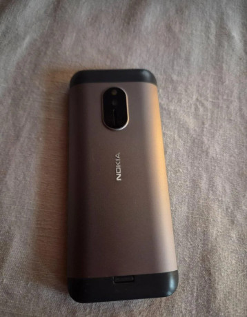 nokia-230-dual-sim-2024-model-cierny-v-peknom-stave-plne-fun-big-1