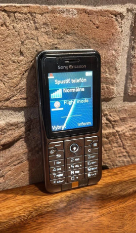 sonyericsson-k530i-big-3
