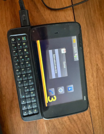nokia-n900-big-3
