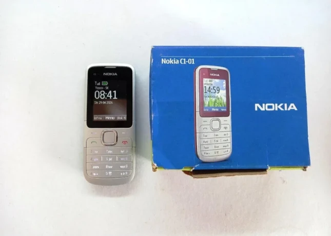 nokia-c1-01-rm-607-komplet-s-krabicou-big-0