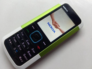 nokia-5000-zeleno-biela-ako-nova-top-stav