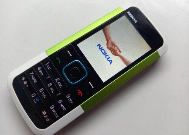 nokia-5000-zeleno-biela-ako-nova-top-stav-big-0
