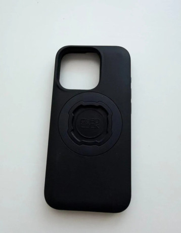 quad-lock-mag-kryt-na-iphone-15-pro-big-0