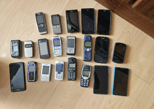 mobilne-telefony-big-0