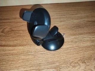 stojan-na-mobil-do-auta