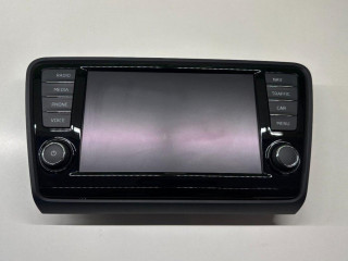 autoradio-display-8-palcu-skoda-octavia-3